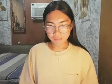 Freechat asian_rhean on Chaturbate
