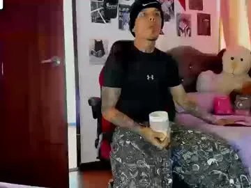 Freechat baby_gio on Chaturbate