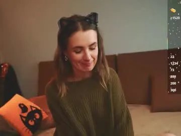 Freechat bananya_kitty on Chaturbate