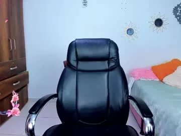 Freechat bonny_greylm on Chaturbate