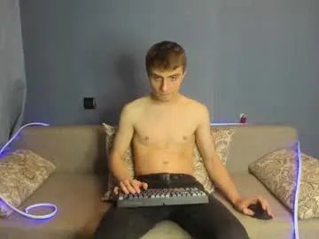 Freechat bristlebback on Chaturbate