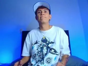 Freechat bryam_hot on Chaturbate