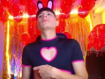 Freechat bryam_hot on Chaturbate