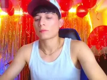 Freechat bryam_hot on Chaturbate