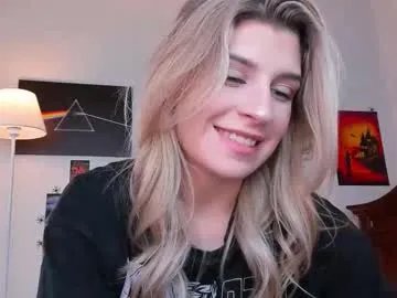 cassieholland on Chaturbate 