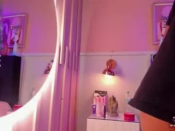 Freechat chloe_watson_ on Chaturbate