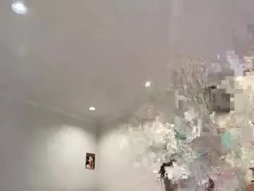 Freechat chloeros3e on Chaturbate