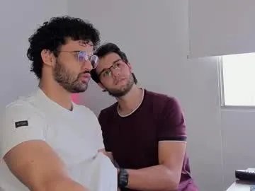 Freechat chrisandrew_ on Chaturbate