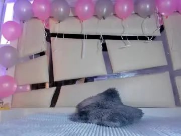 Freechat chrystal_jade on Chaturbate