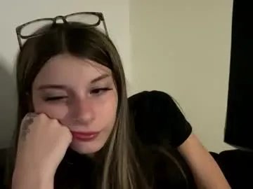Freechat clairewalkerrr on Chaturbate