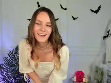 Freechat clare_ff on Chaturbate