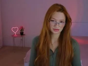 Freechat cuteariel7 on Chaturbate