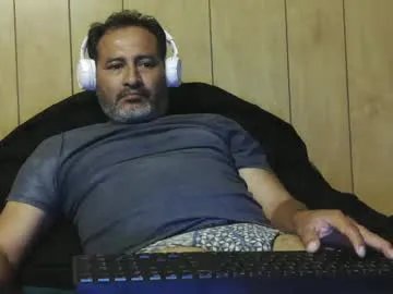 Freechat dantehot82 on Chaturbate