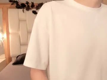 Freechat daphne_and_roger on Chaturbate