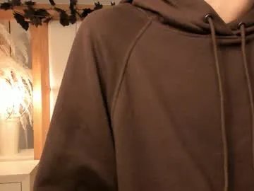 Freechat daphne_and_roger on Chaturbate