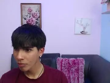 Freechat david_925_ on Chaturbate