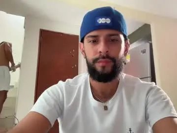 Freechat dcollins_ on Chaturbate