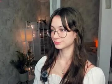 Freechat defeded_lovee on Chaturbate