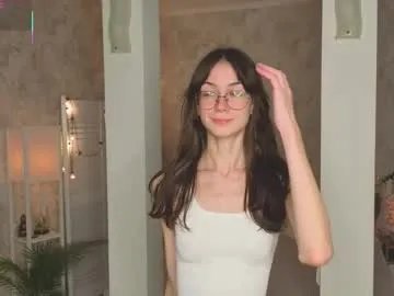 Freechat defeded_lovee on Chaturbate