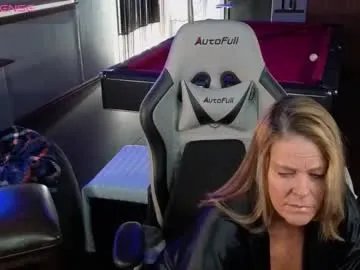 Freechat derrick_and_brittany on Chaturbate