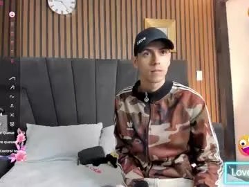 derrymeyers on Chaturbate 