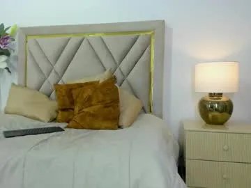 Group emily_queen7 on Chaturbate