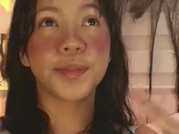 Freechat emily_sweett12 on Chaturbate