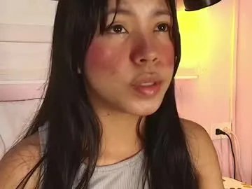 Freechat emily_sweett12 on Chaturbate