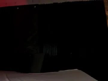 Freechat emmaclark_1 on Chaturbate