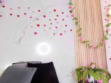 Freechat emmaclark_1 on Chaturbate