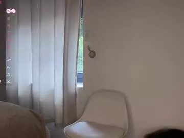 Freechat french_riv1era on Chaturbate
