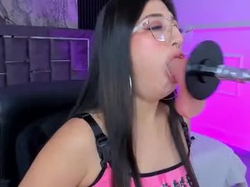 Freechat gabrielakassi on Chaturbate