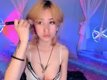 Freechat hannahpage on Chaturbate