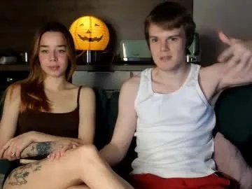 Private holdonbitch on Chaturbate