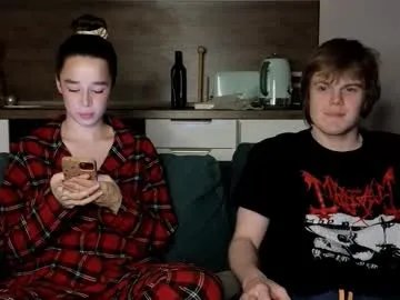 Private holdonbitch on Chaturbate