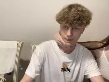 Freechat holybabe342 on Chaturbate