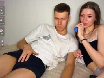 Freechat holybabe342 on Chaturbate