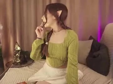 Freechat hottpeachh on Chaturbate