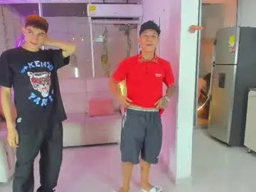 Freechat houseofwarrios on Chaturbate