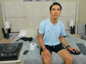 Freechat jupiter_333 on Chaturbate