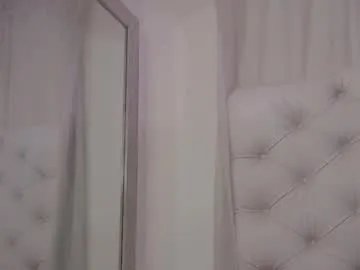 Freechat kamila_arias on Chaturbate