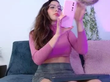 Freechat kendal_mosk on Chaturbate