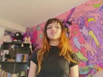 Freechat kittyzenn on Chaturbate