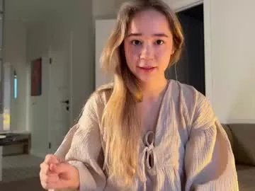 Freechat kristyspiritedaway on Chaturbate