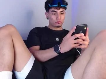 Freechat liam_ruiz_ on Chaturbate