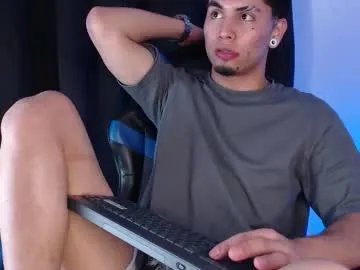 Freechat liam_ruiz_ on Chaturbate