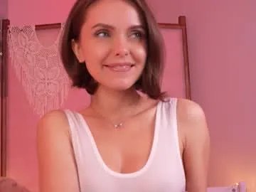 Freechat lil_fleur on Chaturbate