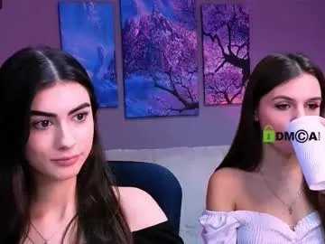 Group lisa_dark_ on Chaturbate