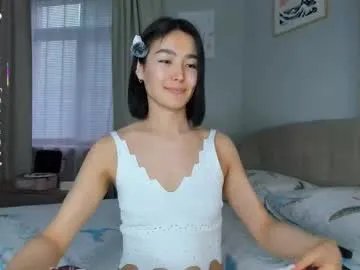 Freechat lora_lifelover on Chaturbate