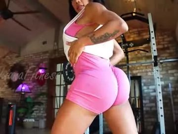 Freechat lushianafitness on Chaturbate